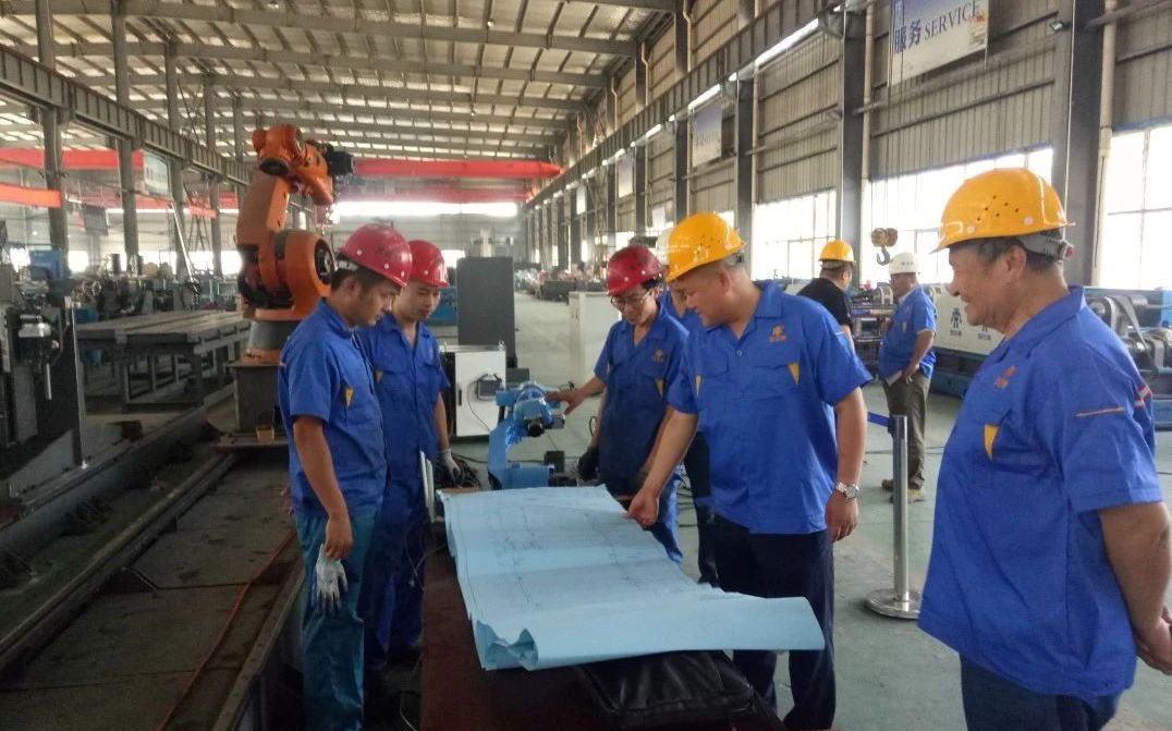 履職擔當創新實干 打造行業領軍品牌