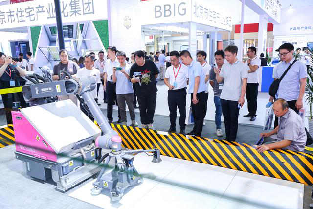 機(jī)器人也能蓋房子？建筑行業(yè)新風(fēng)口：未來(lái)工人數(shù)量減少50%